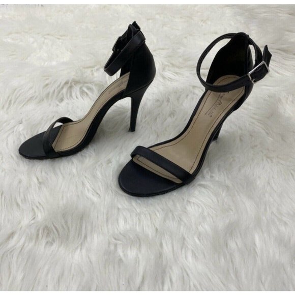 Anne Michelle Size 8 Black Classic Strappy Heel Sandal - Picture 12 of 12